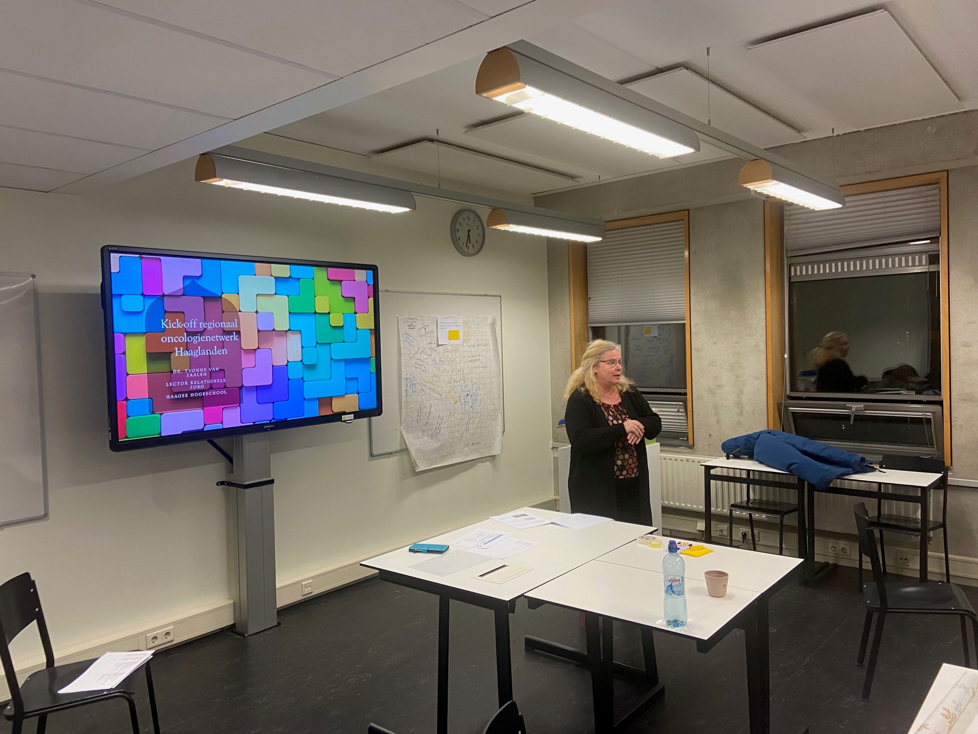 Oncologie Zorgnetwerken. De ROS’en in Nederland hebben de opdracht vanuit IKNL en Taskforce cancer survivorship care om de oncologie zorgnetwerken in de betreffende ROS regio te ondersteunen en zo nodig op te starten wanneer er nog geen oncologie zorgnetwerk aanwezig is.